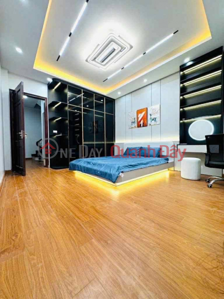 | Please Select | Residential, Sales Listings | đ 8.4 Billion