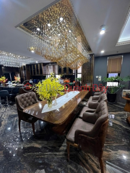 A building on Nguyen Van Cu street, 140m x 10 floors, 8.6m frontage, generating 4 billion VND\\/year in rental income. | Vietnam Sales | đ 120 Billion