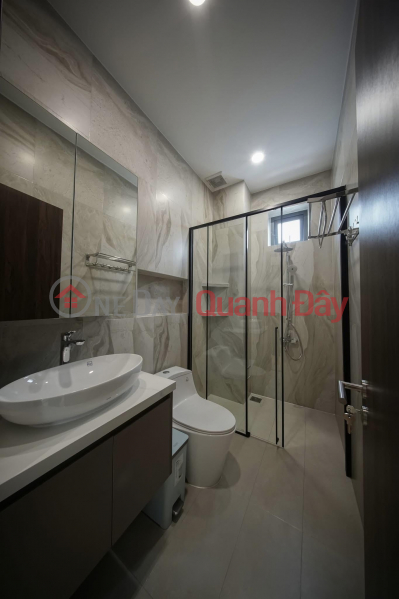 , Please Select | Residential | Sales Listings | đ 13 Billion