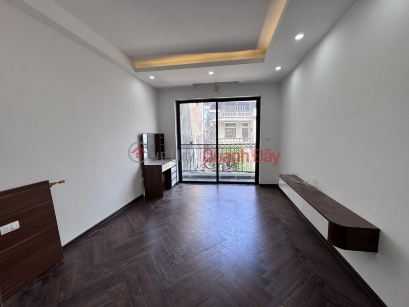 đ 7.2 Billion, Hoang Mai 34m 5 floors, only 7.2 billion, full furniture, 4m wide front of house, A4 square book