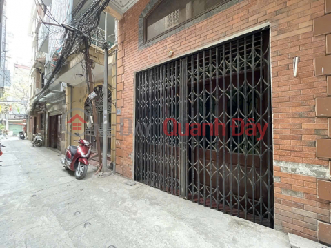 Vuong Thua Vu, 45m golden coordinates, beautiful location 10m street frontage _0
