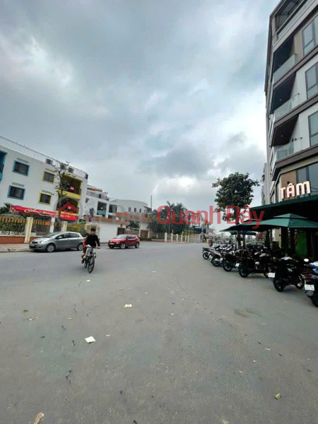 Property Search Vietnam | OneDay | Residential, Sales Listings | LAND FOR SALE IN NGOC THUY RESETTLEMENT AREA - GARAGE - CAR ACCESS - GOOD PRICE
