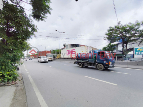 Land plot on Nguyen Van Linh street - 150m² - 5m frontage - right next to AEON overpass _0