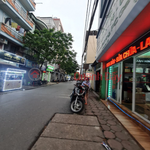 70m2 land plot with access for 7-seater cars in Da Ton, Gia Lam, Hanoi. Just over 5 billion VND. Contact 0392248515 _0