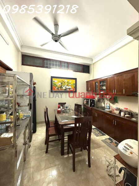 BEAUTIFUL HOUSE IN THE CORE OF HOANG MAI, AREA 28M2-5 FLOORS-6.78 BILLION (CTL)- ALLEY FRONT-3 MILES-RURAL NEAR THE STREET, Vietnam Sales đ 6.7 Billion