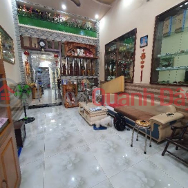 Rare! House for sale in Lac Long Quan, District 11. Near Au Co, adjacent to Tan Phu, Tan Binh. _0