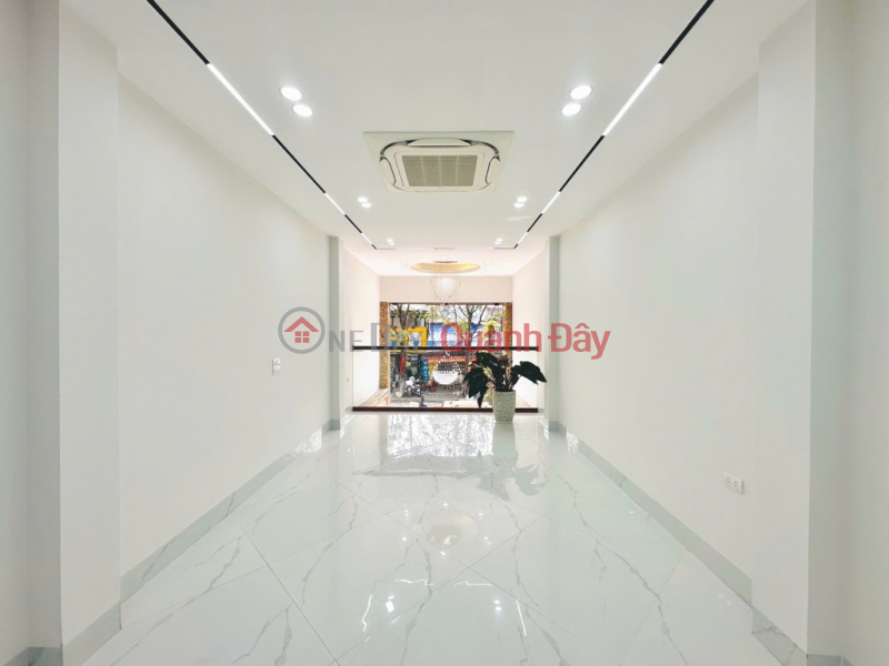 (100% real news) Selling a newly built house with 2 frontages, 67m2 x 6 floors, on Duong Van Be street - For living or business Vietnam Sales, đ 28.3 Billion