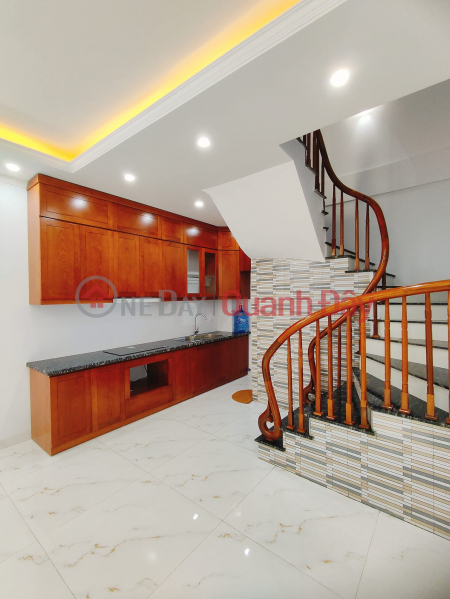 House for sale 43m2 4 bedrooms Yen Phu street, Tay Ho Cars stop day and night 6.6 Billion VND Sales Listings