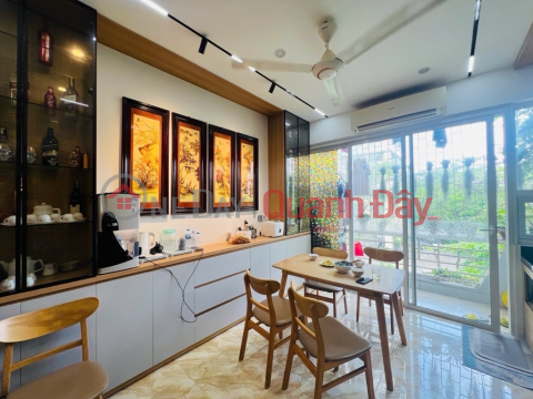 CAU GIAY APARTMENT, AREA 87M2, 3 BEDROOMS, 2 TOILETTES, VERY BRIGHT, MANY WINDOWS, PRICE 6.6 BILLION _0