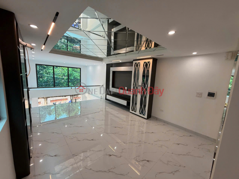 Beautiful house in Phuc Loi - Long Bien, 52m2, with indoor garage, modern design, bright and airy, only Sales Listings