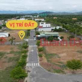 Beautiful Land - Good Price - Owner Needs to Sell a Lot of Land in a Beautiful Location in Ninh Tho Commune, Ninh Hoa, Khanh Hoa _0