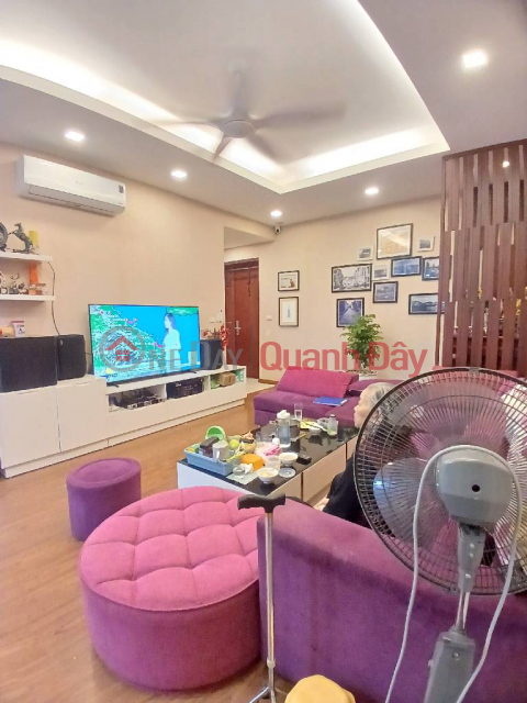 (Tin thật 100%) CH 100m2 x 3PN có lốt ô tô tại Star Tower - Ban công Đông Bắc - Nội thất 600 triệu _0