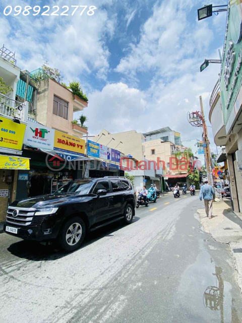 HOUSE FOR SALE ON THICH QUANG DUC STREET FRONT - WARD 4 - 7 PN - USAGE AREA 210M2 - CASH FLOW ~500 MILLION\/YEAR - SUITABLE FOR OFFICE _0