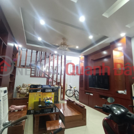 HIẾM CHÙA QUỲNH, Ô TÔ ĐỖ CỬA, SÁT PHỐ, ÁNH SÁNG NGẬP TRÀN 44M x 4T 6X TỶ 0901753139 _0