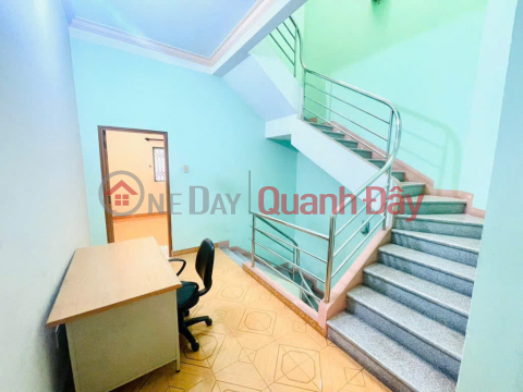SIÊU PHẨM NGAY PHỔ QUANG - ĐẲNG CẤP VIP SÂN BAY - CHỦ HỢP TÁC - 3 TẦNG KIÊN CỐ GẦN MẶT TIỀN - NGANG 4.2X15.5 _0