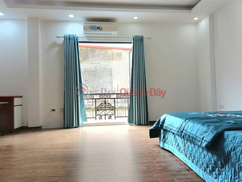 đ 5,7 tỷ, Vị trí đẹp gần phố lô góc hai mặt thoáng, xung quanh tiện ích bạt ngàn như chợ, siêu thị, trường học... tương