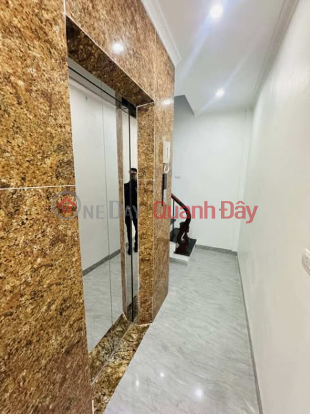 Property Search Vietnam | OneDay | Residential Sales Listings | CAR PARKING AT THE DOOR - NEW HOUSE - 6 FLOORS WITH ELEVATOR - 2 BRIGHT AND AIRY - 7-SEAT CARS CAN RUN AROUND - 70M FROM THE HOUSE, ALLEY