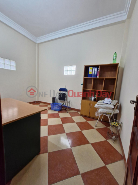 OWNER SELLS AND DISCOUNTS 36M HOUSE ON DE STREET - HOANG MAI FROM ONLY 6** BILLION _0