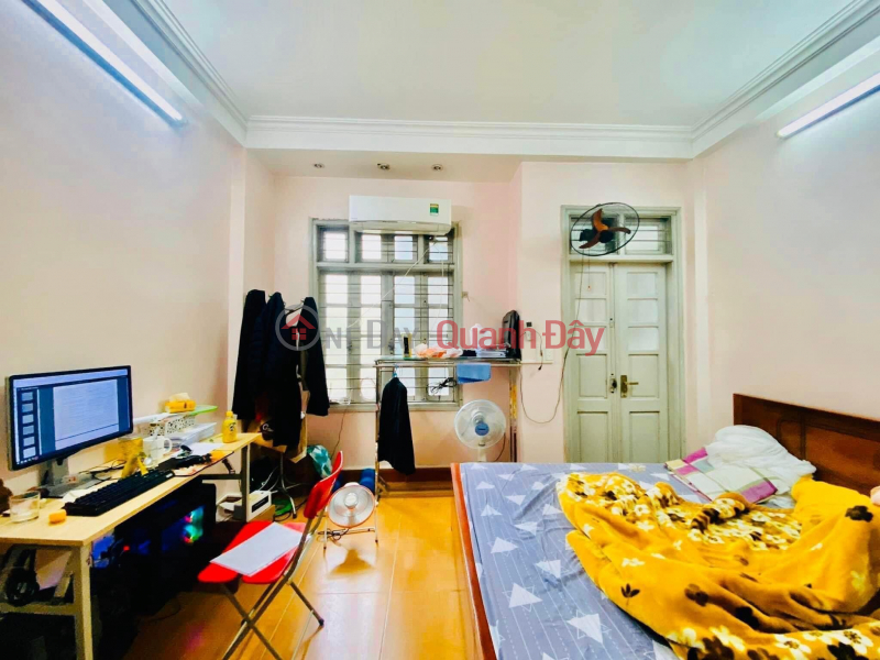 Property Search Vietnam | OneDay | Nhà ở Niêm yết bán, Bán nhà Hoàng Mai, vài bước ra phố, Sh quay đầu trước nhà, DT35m2, giá 2.9 tỷ.