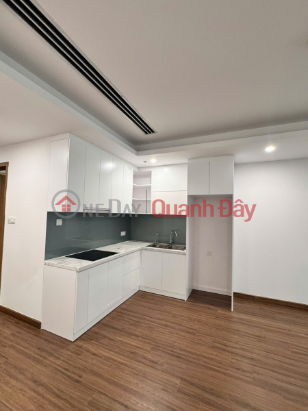 Bán nhanh căn hộ 48.89m2 tòa Legend Residence-14 Trần Quang Khải, Q. Hồng Bàng, TP. HP. Sổ lâu dài, Việt Nam Bán đ 3,6 tỷ