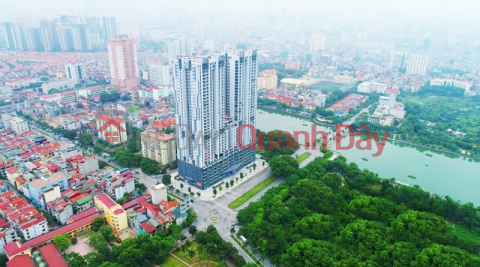 Selling corner apartment with 3 bedrooms southeast balcony in Van Quan urban area _0