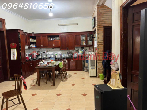 OWNER NEEDS TO SELL URGENTLY. SHOCKING DISCOUNT OF 1 BILLION. SUPER PRODUCT, GARDEN VILLA - SUPER BEAUTIFUL FRONTAGE - DEVELOPING AREA _0