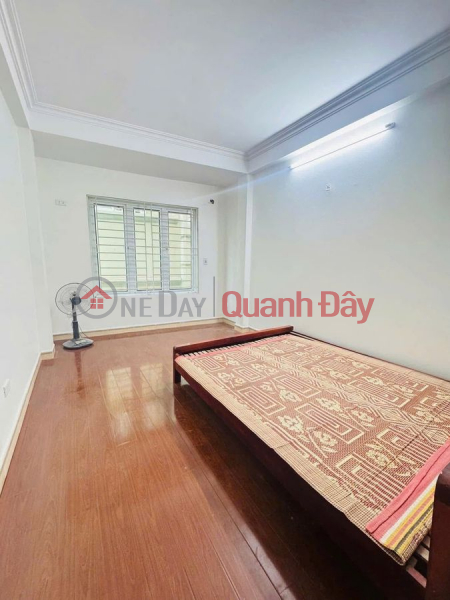 House for sale in Cau Dien, 5 floors, alley with 2 open sides, car access, price 9 billion VND. Vietnam, Sales đ 9 Billion