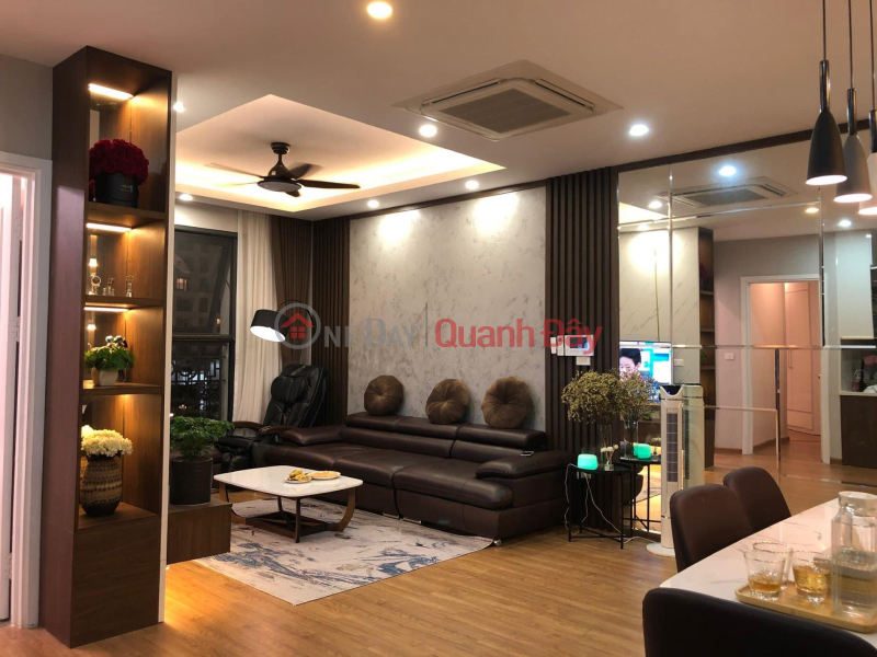 Apartment for rent in CC The Emerald Dinh Thon, NTL 115m2 3 bedrooms full furniture Nice like Hotel 23 million VND Rental Listings