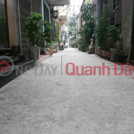 RESIDENTIAL HOUSE FOR SALE IN NGOC LAM 30M 4 FLOORS PRICE 3 BILLION WIDE FRONTAGE WITH BACK DOOR. _0