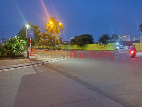 RARE FIND OF LINH LANG – DAO TAN, BA DINH <br \/> Prime location – car can drive right up to the house. _0