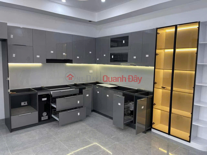 XUÂN LA TÂY HỒ - CĂN HỘ 3 NGỦ 3 WC 2 BAN CÔNG 132m GIÁ 9 TỶ HƠN Niêm yết bán