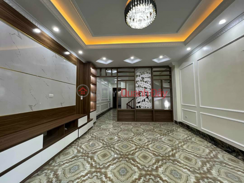 Property Search Vietnam | OneDay | Nhà ở, Niêm yết bán CẦN BÁN CĂN NHÀ SÂN VƯỜN 85M2 - 6 TẦNG THANG MÁY Ở PHỐ NGUYỄN VĂN CỪ - LONG BIÊN .