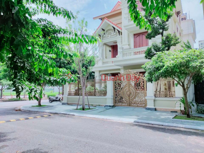4 Sided Villa, Bui Thien Ngo Street, Peak Lot Corner, Big Front. Sales Listings