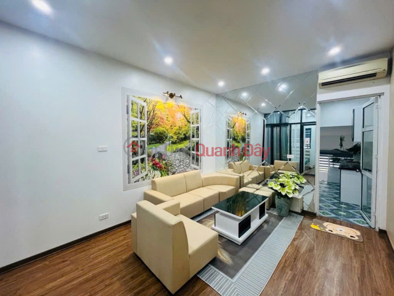 Property Search Vietnam | OneDay | Residential, Sales Listings | Hoang Quoc Viet military apartment complex, 110m2, 4 bedrooms, 2 open spaces, car parking at the door, price 5.45 billion