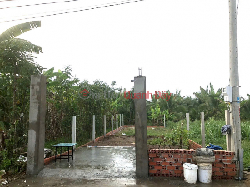ĐẤT ĐẸP - GIÁ TỐT - Bán GẤP Lô Đất Tiềm Năng Tại Xã Hữu Định, Huyện Châu Thành, Bến Tre Việt Nam, Bán, đ 200 triệu