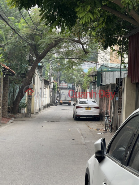 THACH BAN LAND LOT - NEAR STREET FRONT - TARH CAR AWAY - 7-SEATER CAR ENTRANCE - NEAR CENTER Sales Listings