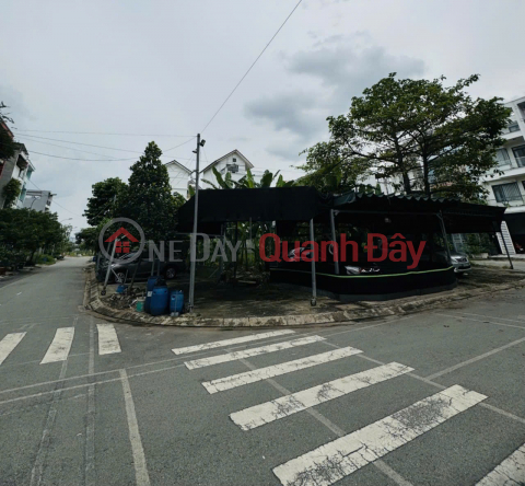 10M ROAD FRONTAGE, 5M SIDEWALK RIGHT AT BUSY INTERSECTION - ALONG THAM LUONG CANAL - NEAR AEON MALL ROCKET - CASH FLOW 40 MILLION _0