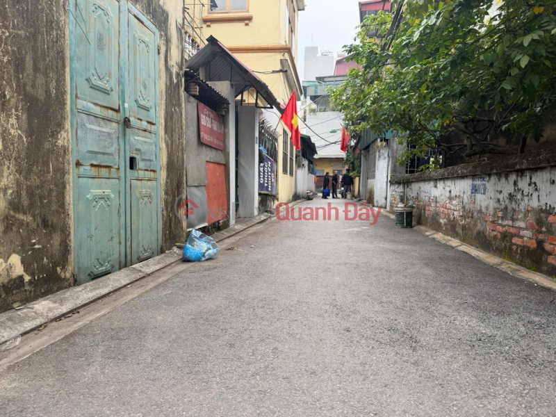 đ 6,5 tỷ CHÍNH CHỦ CẦN BÁN 40 M2 TRÂU QUỲ - GIA LÂM, GIÁ NHỈNH 6.X TỶ, LIÊN HỆ 0985865658