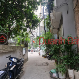 HOUSE FOR SALE IN NGUYEN VAN CU - BUSY AREA - CLOSE TO THE CITY - THOUSANDS OF AMENITIES _0
