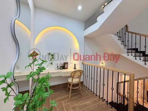 ► House in Dong Da Alley near Cao Thang, 52m2, 3 floors, modern, new, 5.x billion _0