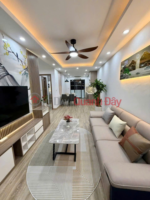 Urgent sale of cool lake view apartment in Hoang Mai district, 9th floor, 72m2, 2 bedrooms, extremely preferential price - just over 3 _0