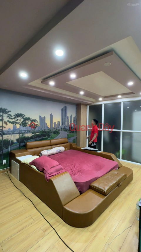 Bán nhà mặt phố kế bên đường Trần Hưng Đạo, 37,5 tỷ, 116,2m2, đẹp, nhiều tiện ích, chính chủ _0