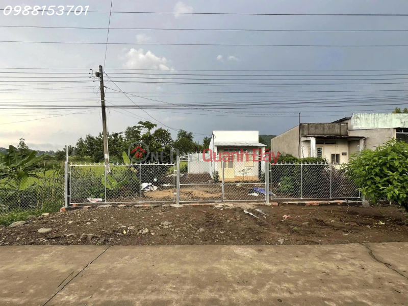 Bán đất tặng nhà câp 4 đường Lò Rèn, xã Long Hòa DT 135m2, 1.7 tỷ, pháp lý đầy đủ Niêm yết bán