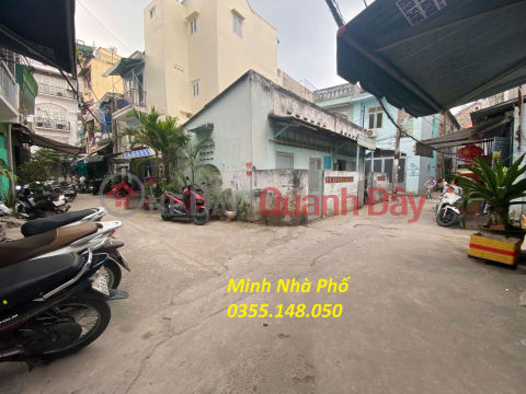 House for sale in Bui Dinh Tuy, 32m2, 2 bedrooms, only a little over 4 billion _0