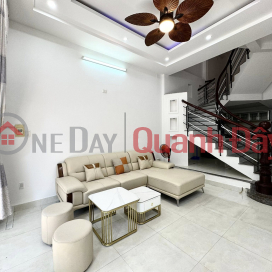 2.5-story house for sale on Nguyen Huy Luong Street - Near the beach _0