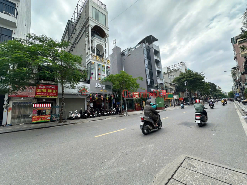 Owner urgently needs to sell a house on Kham Thien street, 90m2, 5 floors, 4.2m frontage, 49 billion VND, excellent for business. | Vietnam | Sales, đ 49 Billion