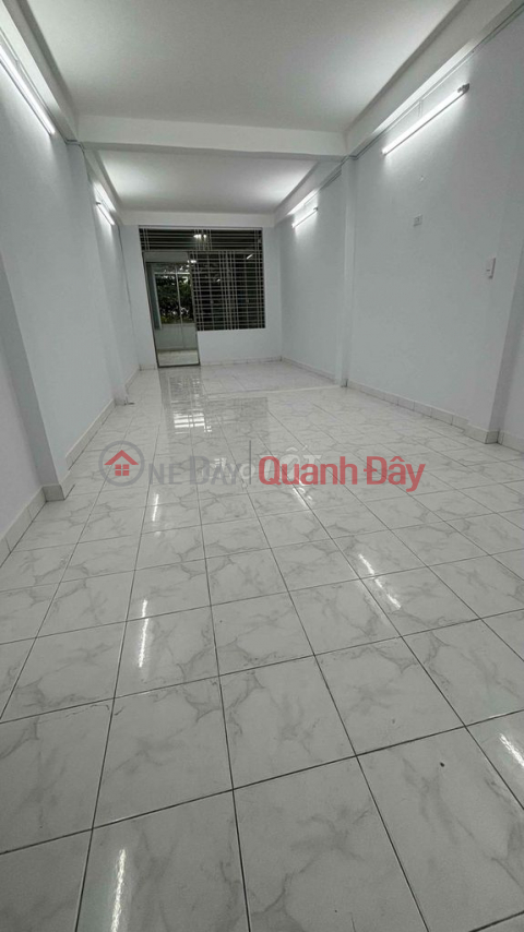 ️️ Front house for rent in Hoang Hoa Tham, designed with 3 floors, empty throughout _0