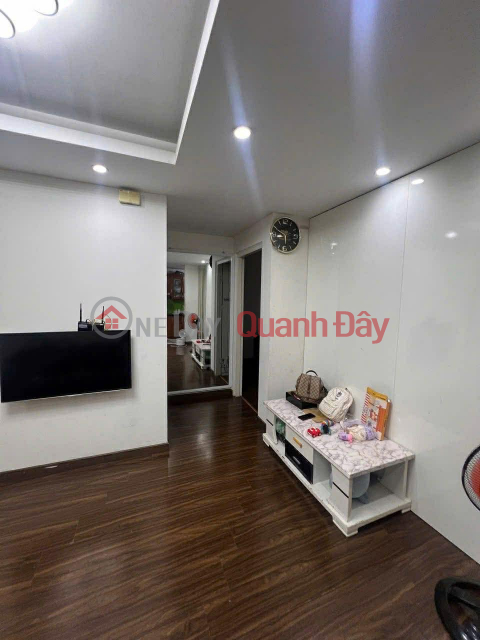 OWNER SELLING APARTMENT IN DANG XA – GIA LAM, 70 m2, PRICE ONLY 3.9 BILLION VND _0