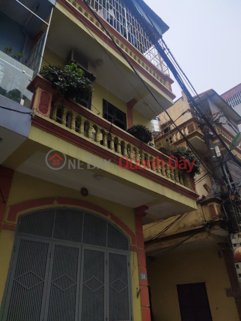 CO NHUE!!! EXTREMELY BEAUTIFUL HOUSE - LANE FRONT, SPACIOUS LAND - BUILDED BY OWNER TAM HUYET - 32M2 - 3 FLOORS PRICE OVER 3 BILLION _0