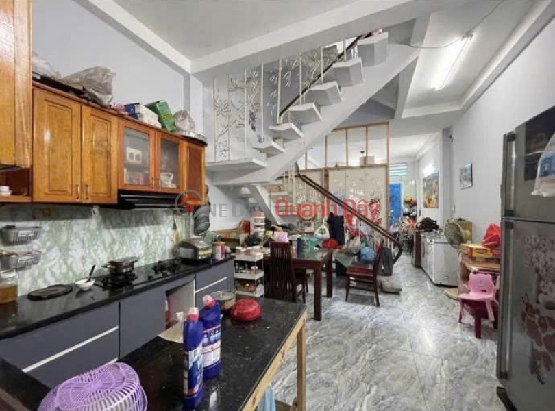 HOUSE FOR SALE 59M2 X 3 FLOORS AU DUONG LAN - CAR PARKING AT DOOR - 8.1 BILLION Sales Listings